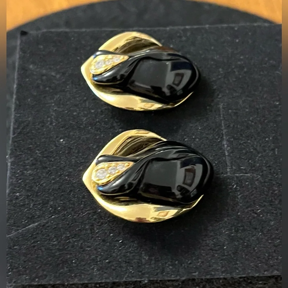 Kenneth Jay Lane for Avon Pierced Earrings - Picture 5 of 7